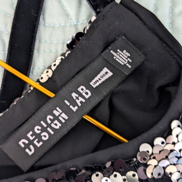 Sequin top - Picture 4 of 4